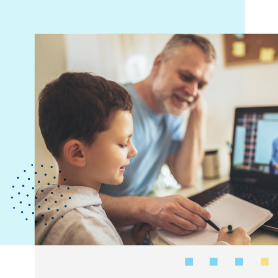 Padre e hijo estudiando